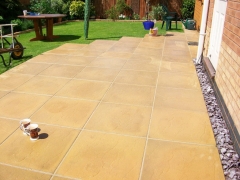 Standard Buff Concrete Paving Slab 600 x 600 x 50mm (2×2)