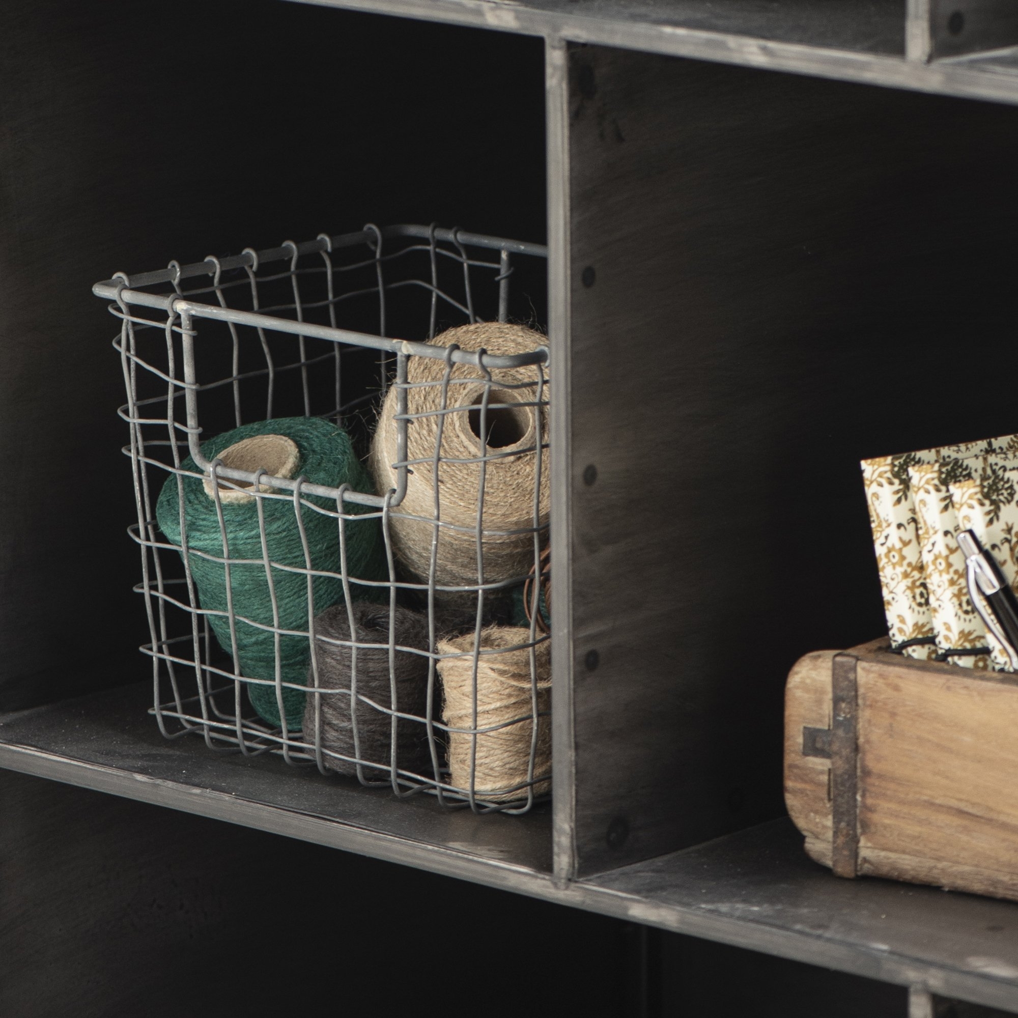 Small Wire Basket With Open Handle – Ib Laursen