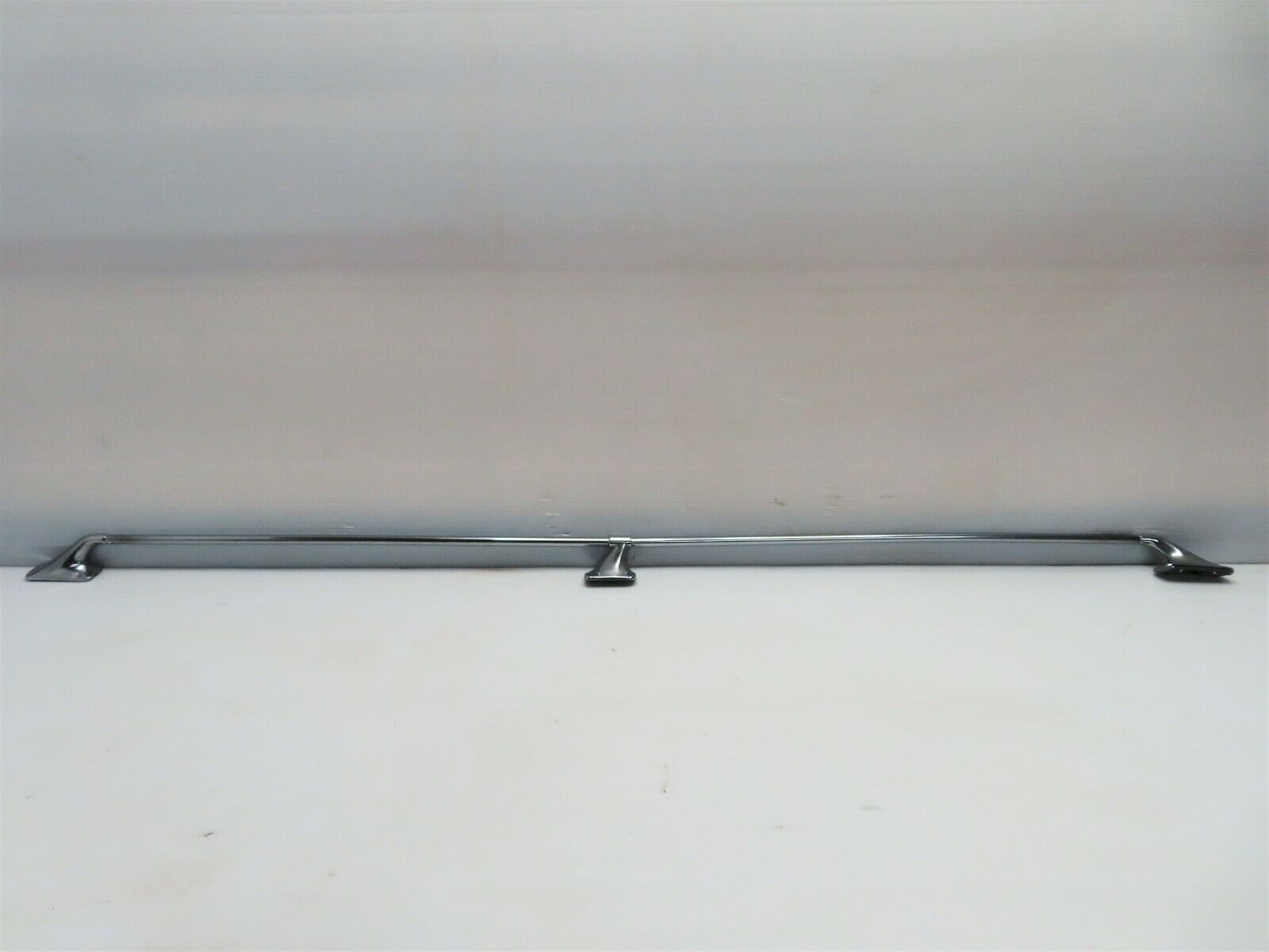 7783 Mercedes-Benz S123 230TE Wagon Roof Bar Roof Rack Chrome Right 1238421014 – Classic Mercedes Parts