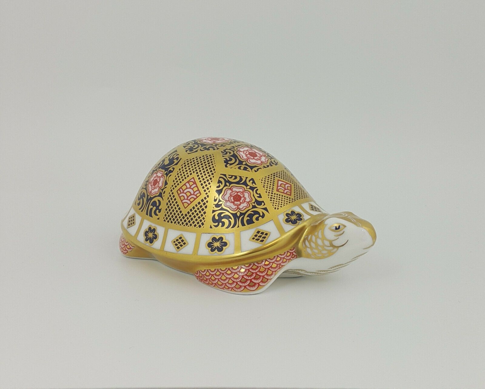 Royal Crown Derby Father Tortoise – Gold Stopper – Amazing Antiques Etc. – Amazing Antiques