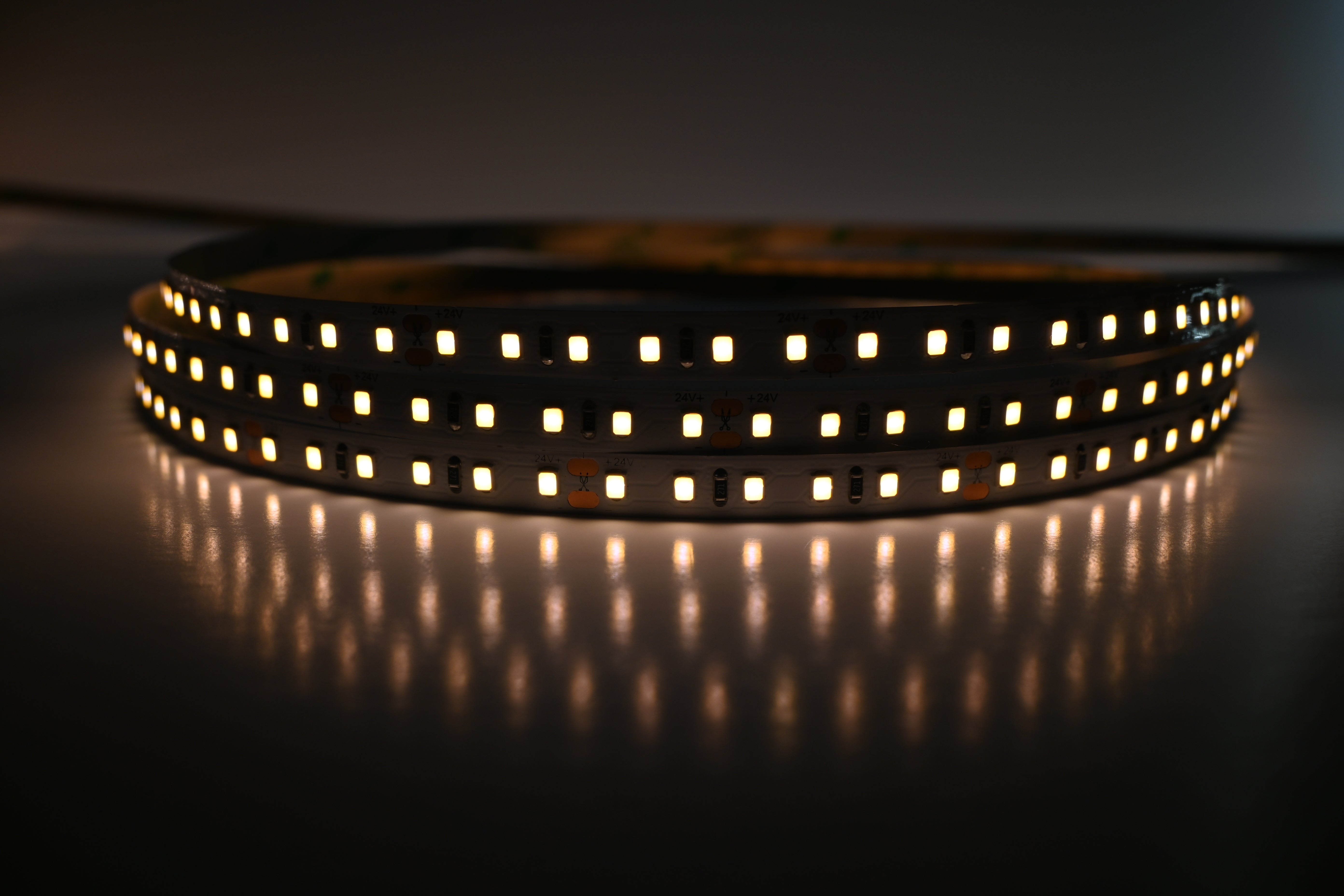 ELITE LED LONG RUN 20M – 24V 120LPM IP20 WARM WHITE 8W LED STRIP (3000K) 20 Metres – Elite LED
