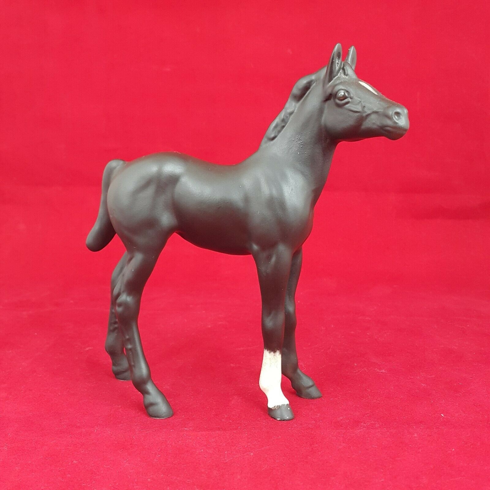 Beswick Model 2536 Black Beauty Foal in Black – 5002 BSK – Beswick – Amazing Antiques