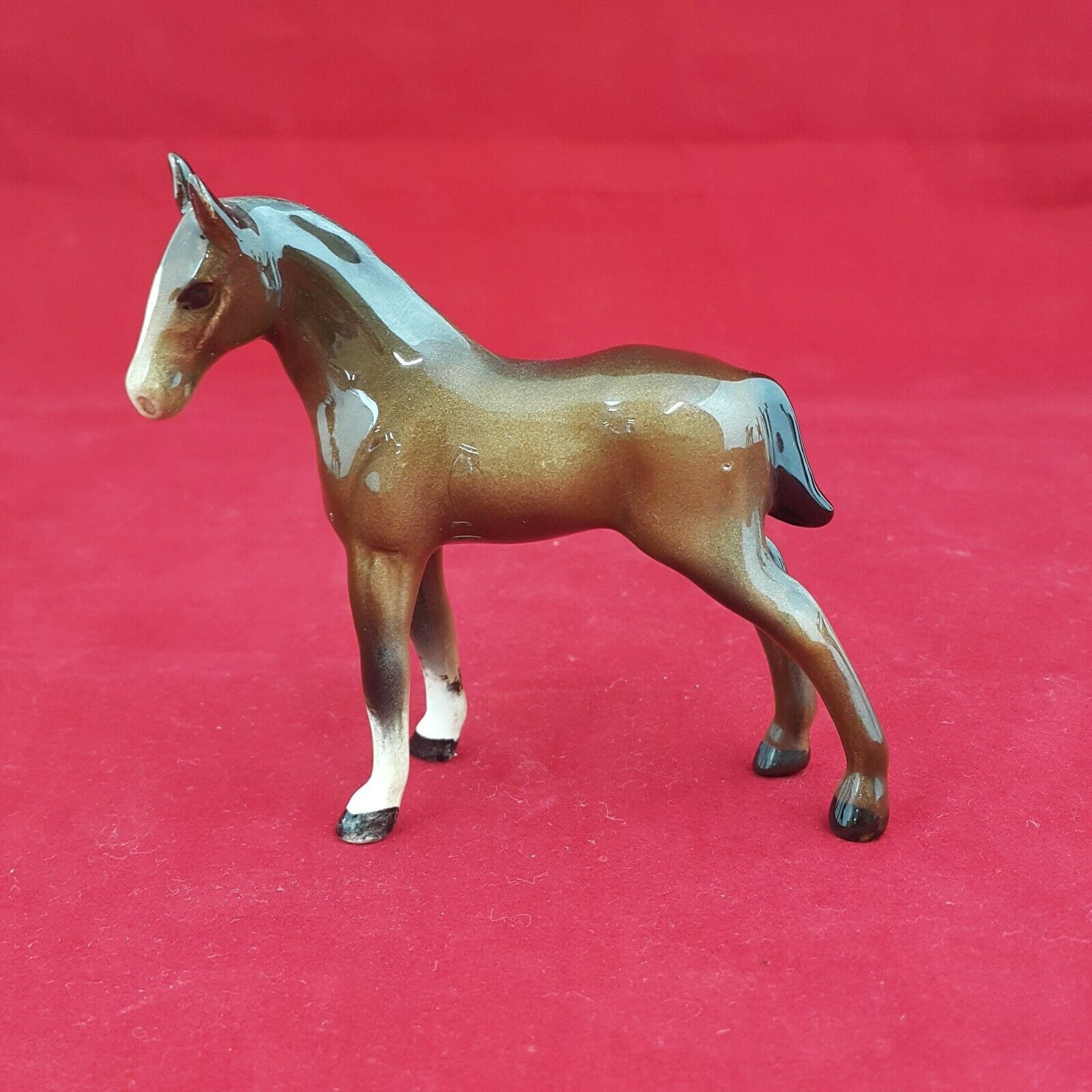 Beswick Model 1816 Brown Foal – 5117 BSK – Beswick – Amazing Antiques