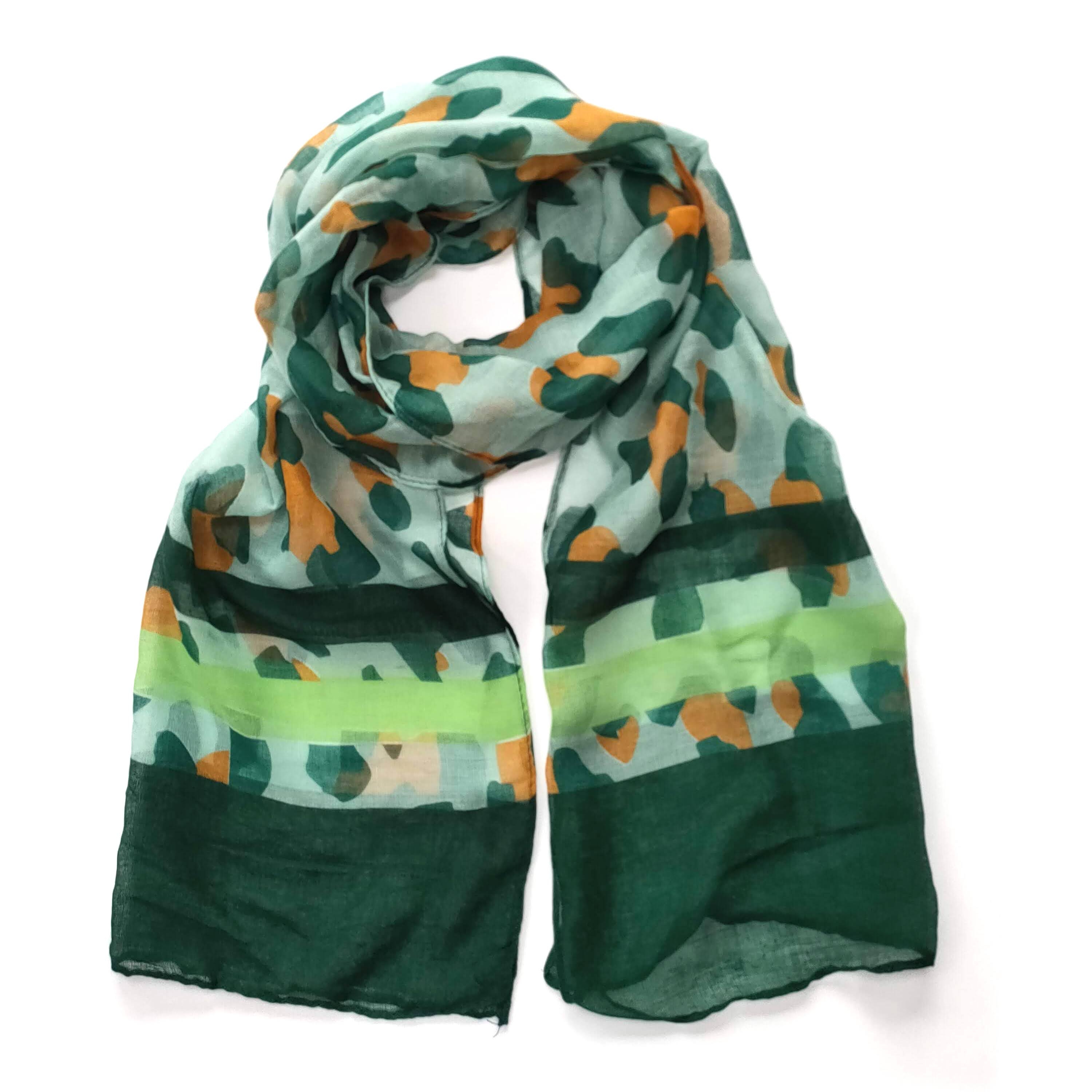 Bright Animal Print Scarf Green – Stylish & Luxurious – Unisex – The Scarf Giraffe