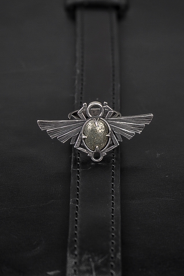 Ann Demeulemeester – Unisex – Ring – Silver – Beetle Stone