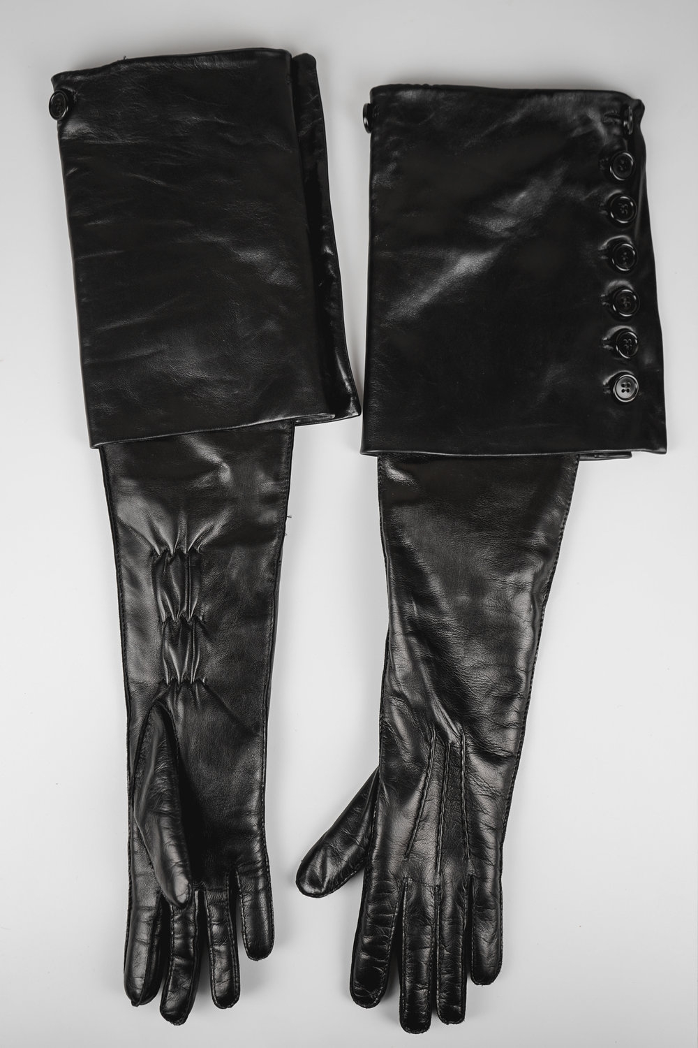 Ann Demeulemeester – Womens – Long Gloves – Leather – Black – Cashmere Lining