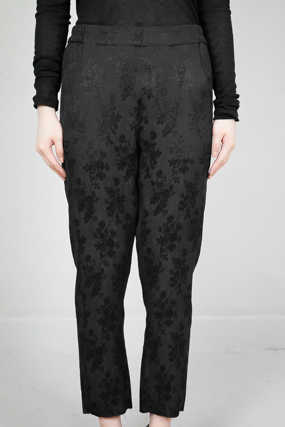 Ann Demeulemeester – Womens – Trousers – Black – Silk / Cotton – Floral Embroidered – Cropped Length – Elasticated Waistband