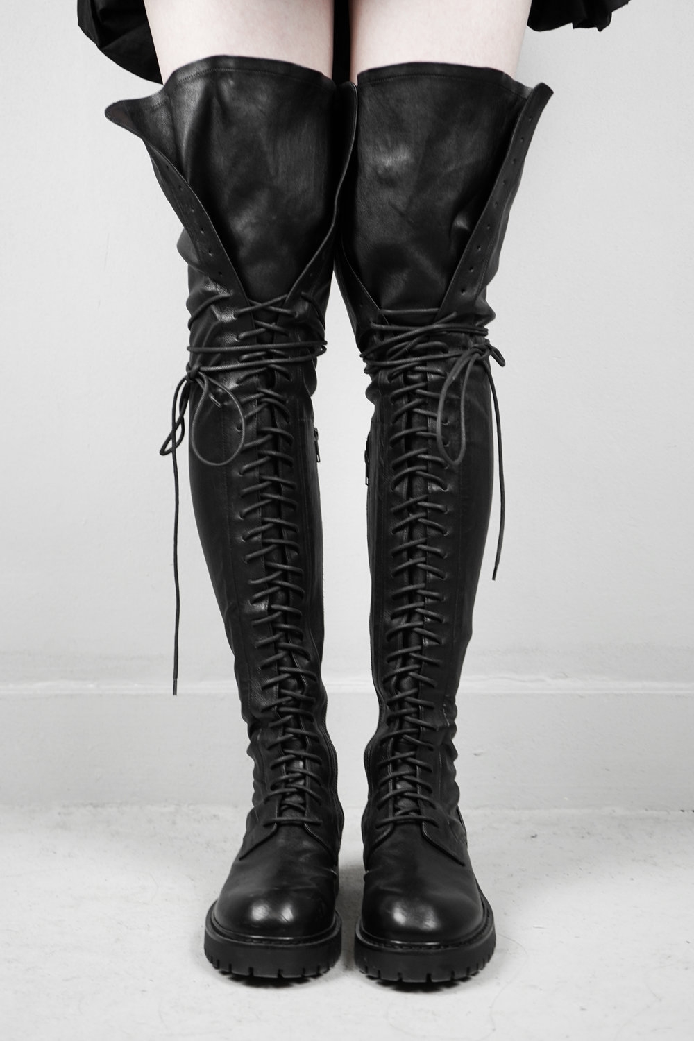Ann Demeulemeester – Womens – Knee Length Boots – Black – Leather – Lace Up – Round Toe – Low Heel