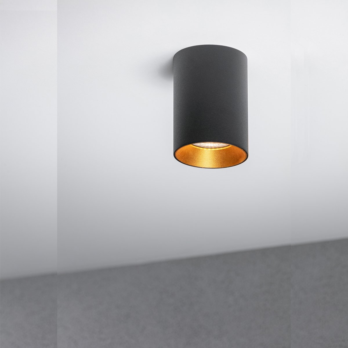 Black Or White Round Ceiling Down Light With Copper Reflector Black – By CGC Interiors