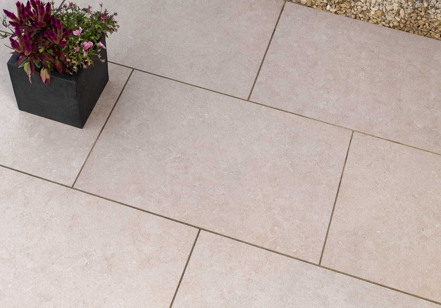 Almond Beige – 900 x 600 x 20mm – Paving Slabs – Stone Traders