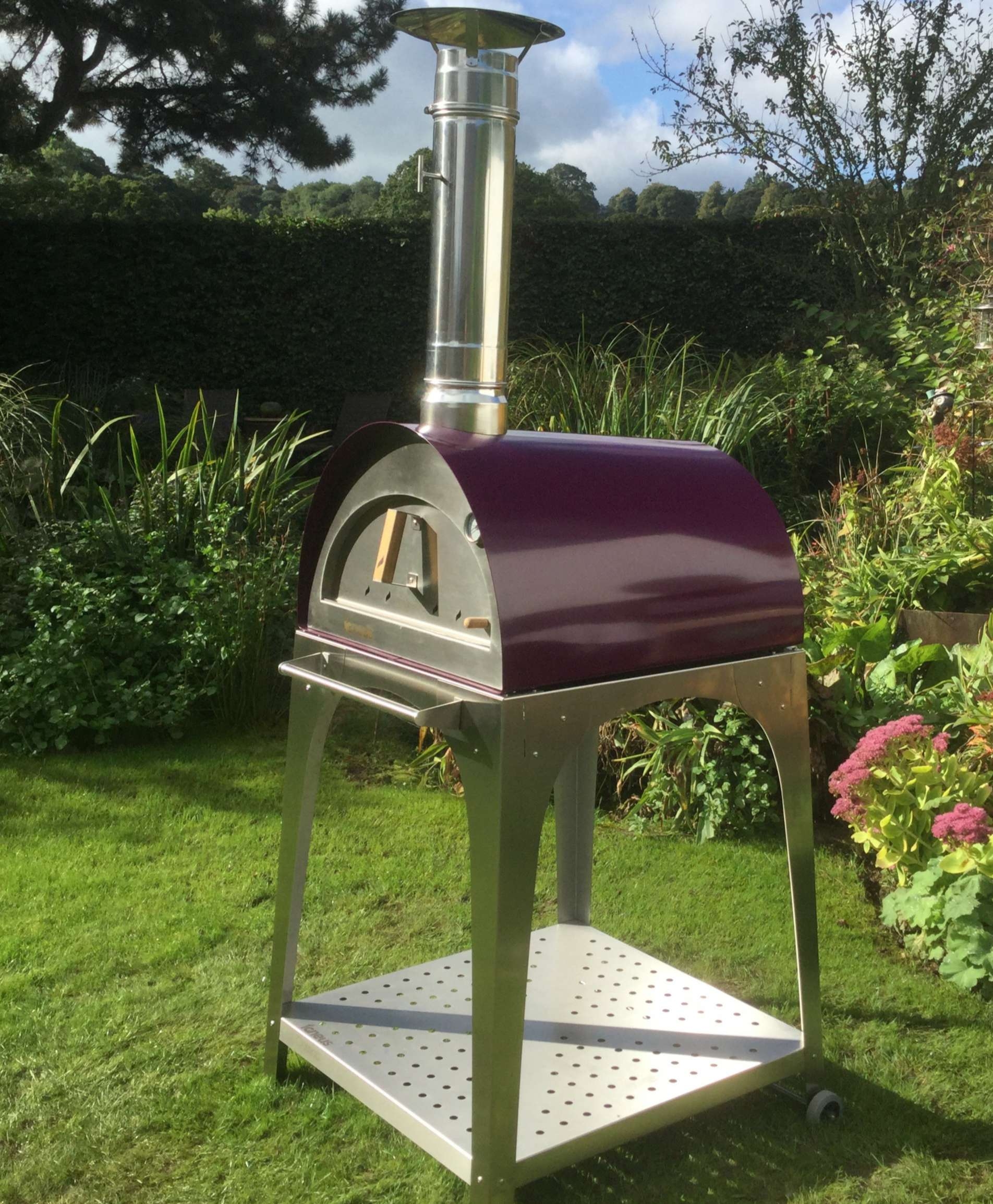 Igneus Classico with Trolley Stand – Aubergine