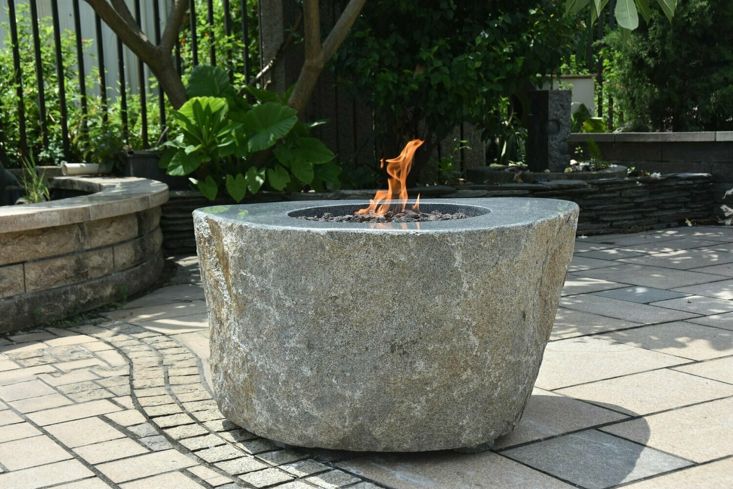 Elementi Brighton Fire Table – Mains Gas – Outdoor Fire Pit – Forno Boutique