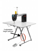 Bernina Q 20 + Folding Table – High Quality Sewing Equipment – Furniture – For Novices Or Professionals – Precise Stitches – Easy Threading – Sew