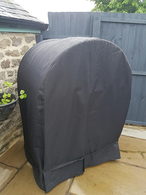 Clementi 60×60 Pulcinella cover