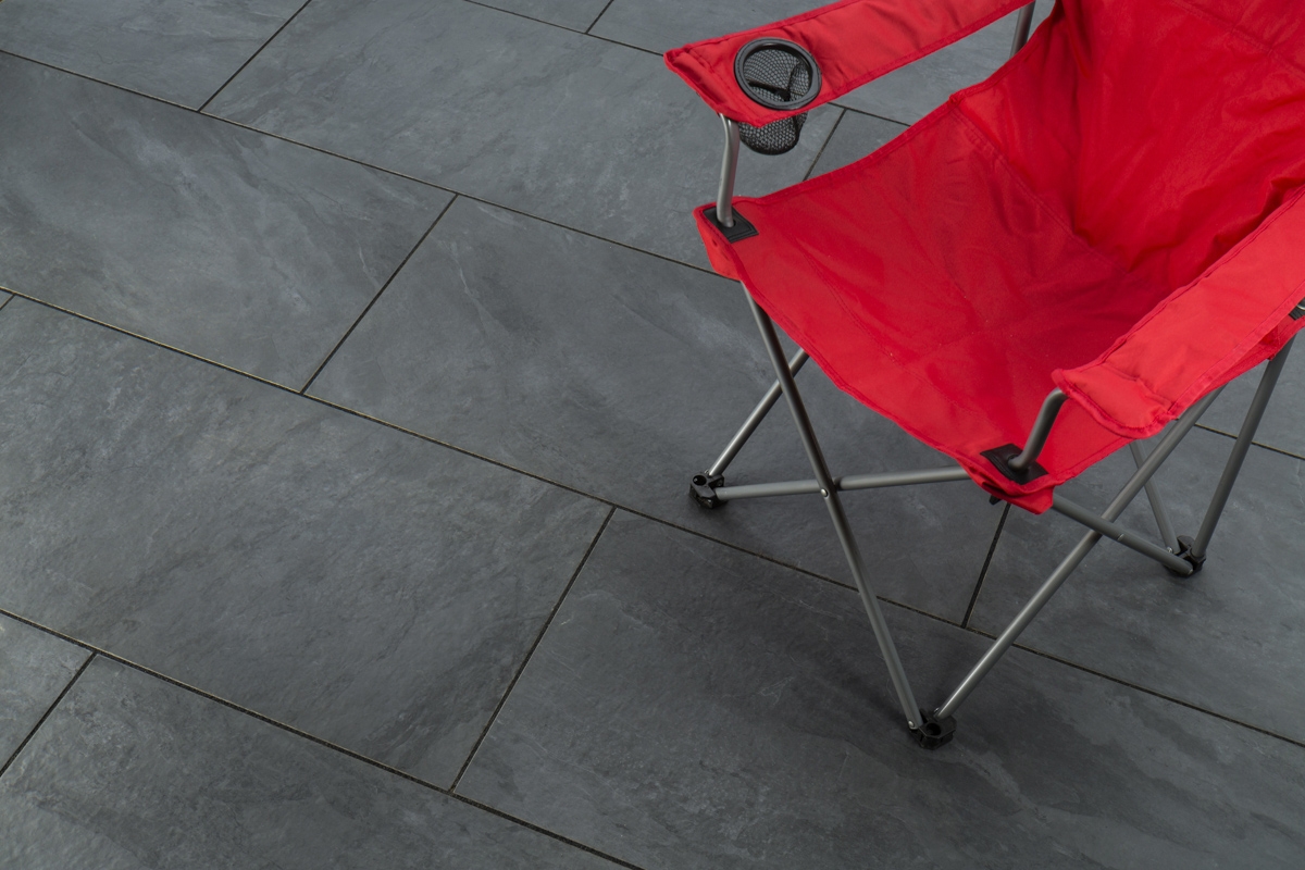 (Sample) – Coal – Paving Slabs – Stone Traders