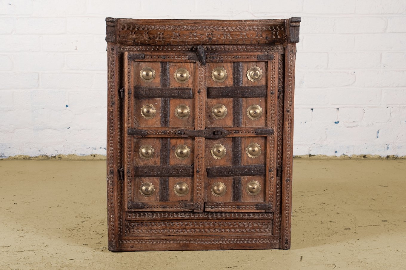 HAMESHA Original Window Frame F