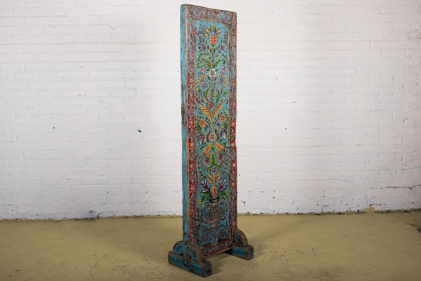 VIENNE Painted Floral Panel Stand