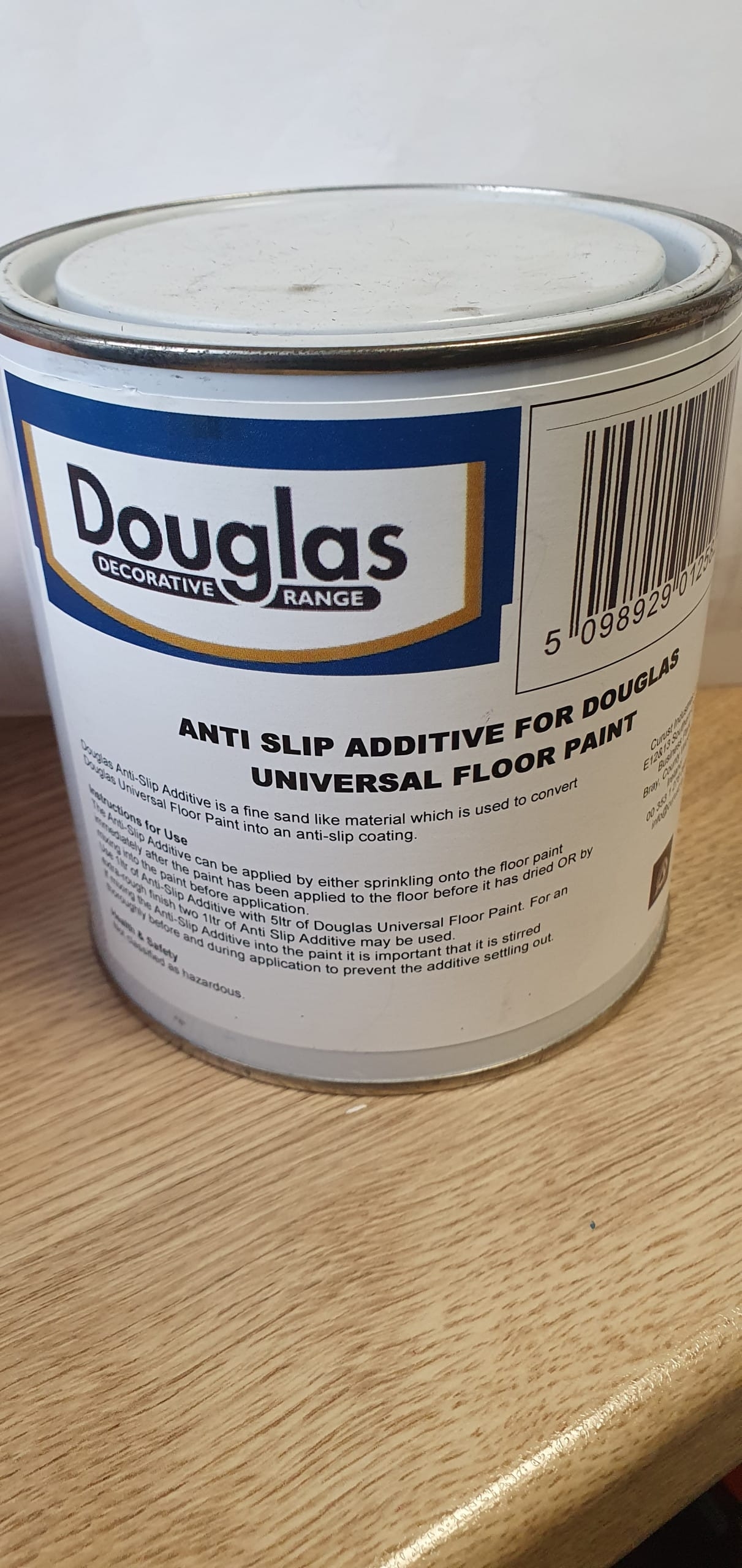 Special Purpose Floor Douglas Anti Slip Additive For Paint 2kg – TotalDIY