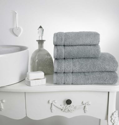 Hotel Accent 600gsm Bath Towel Snowflake – Tiacare