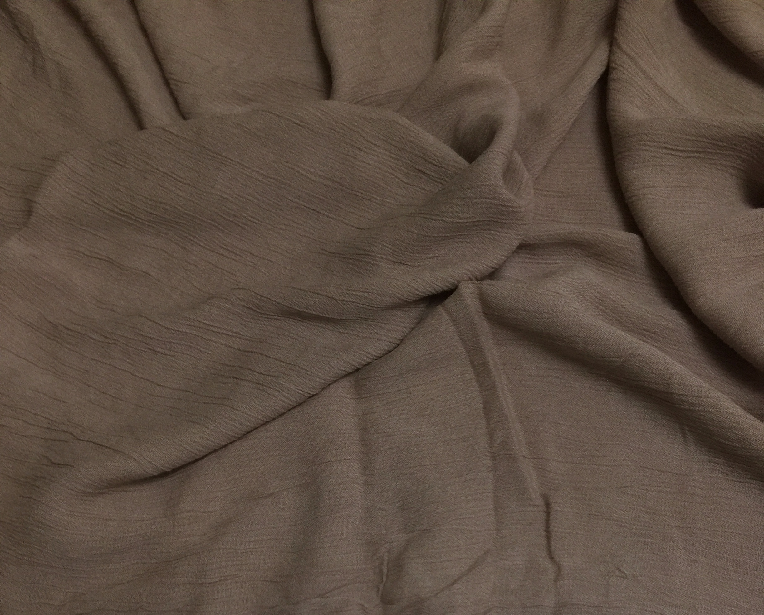 Mocha Mousse 100% Rayon Maxi Hijab