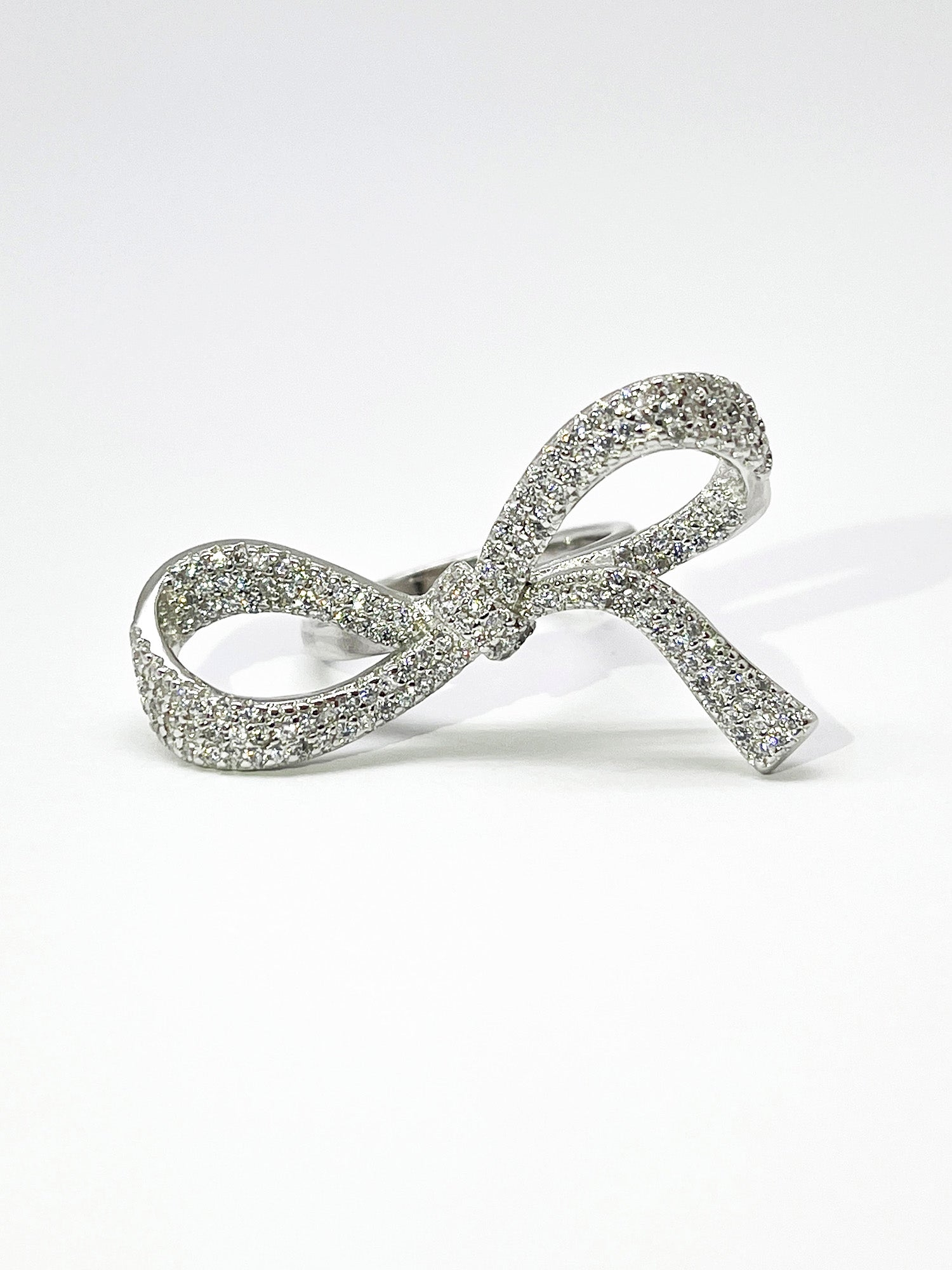 Bspoiled Women’s Silver Ribbon Bow Ring 925 – 8 – BSpoiled