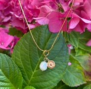 18ct Gold Plated Single Pearl Necklace – Personalisation Available, N – Premium Quality Jewellery – Ocean Ripples