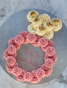 Ring-Shaped Cupcake Array – Amy’s Bakehouse