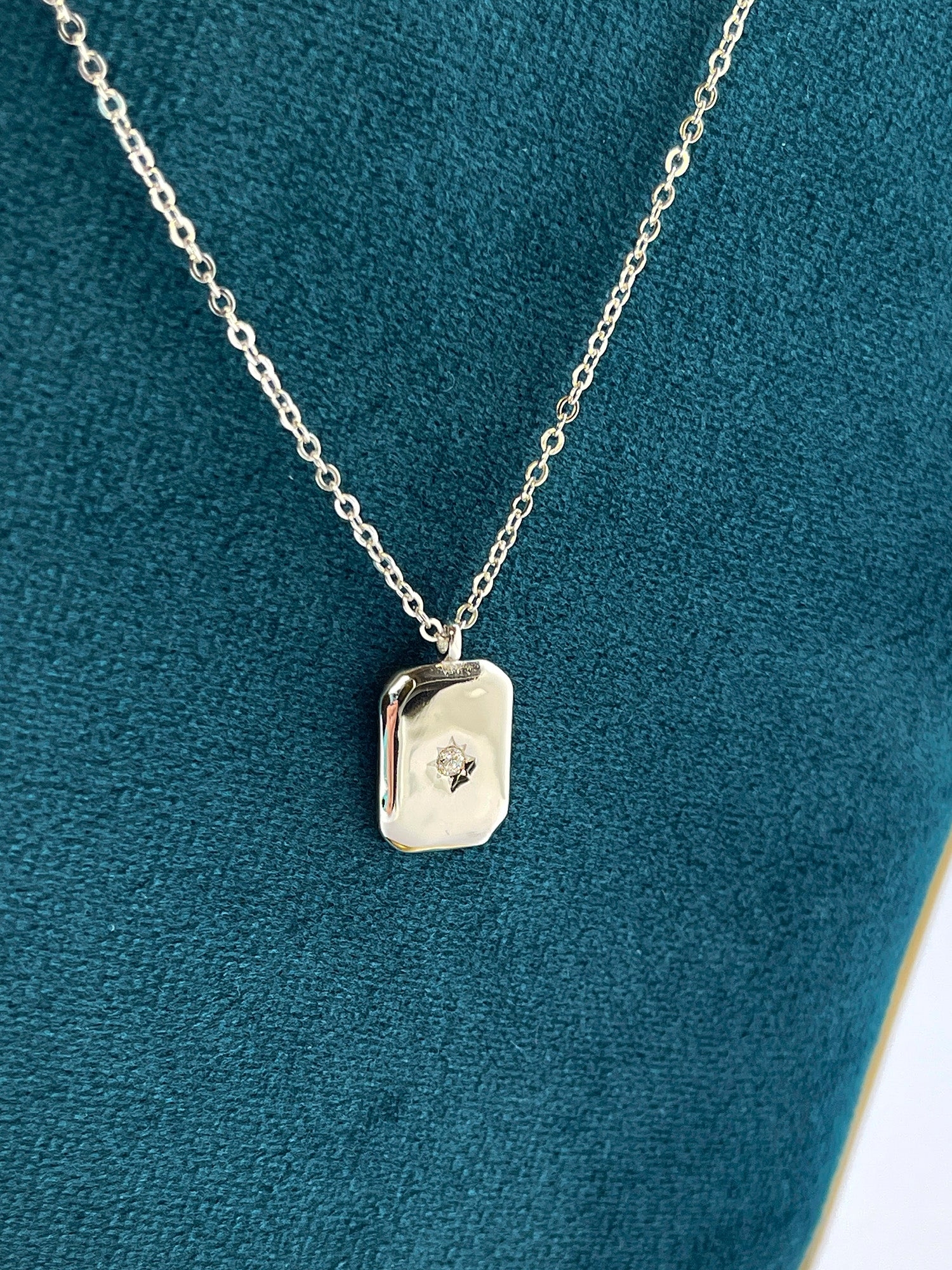 Bspoiled Pendant Necklace 925 – Silver – BSpoiled