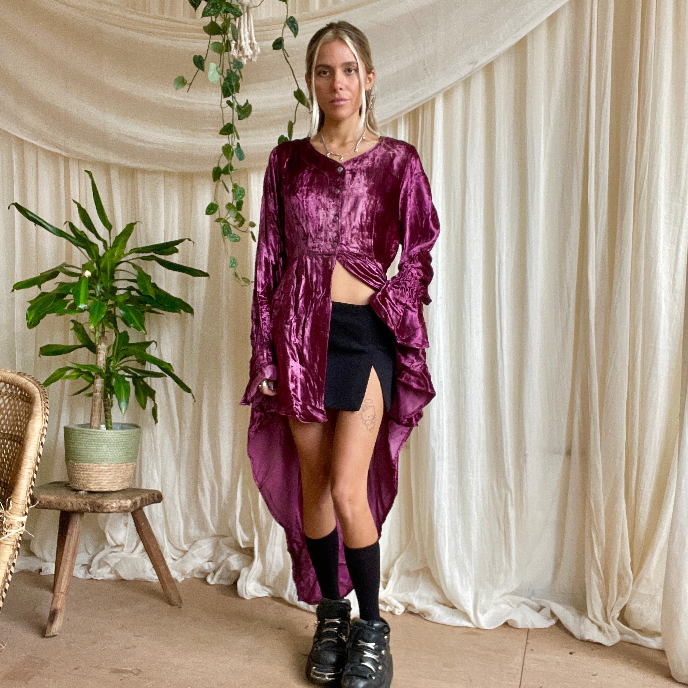 Velvet Ruffle Sleeve Tail Overcoat – Portobello Vintage Market