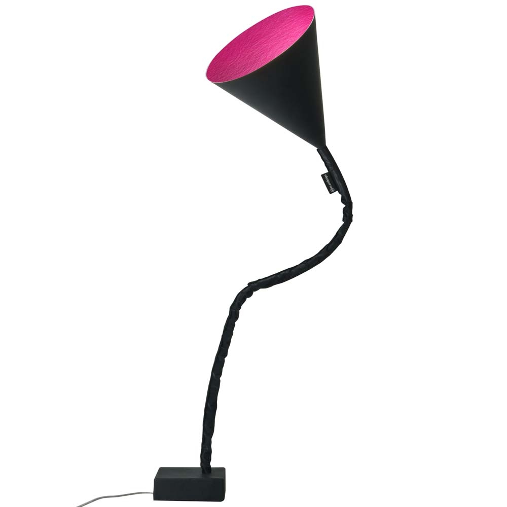 in-es.artdesign – Matt Flower Lavagna Floor Lamp – Magenta – Black / Pink – Fibreglass / Steel / Iron – 31cm