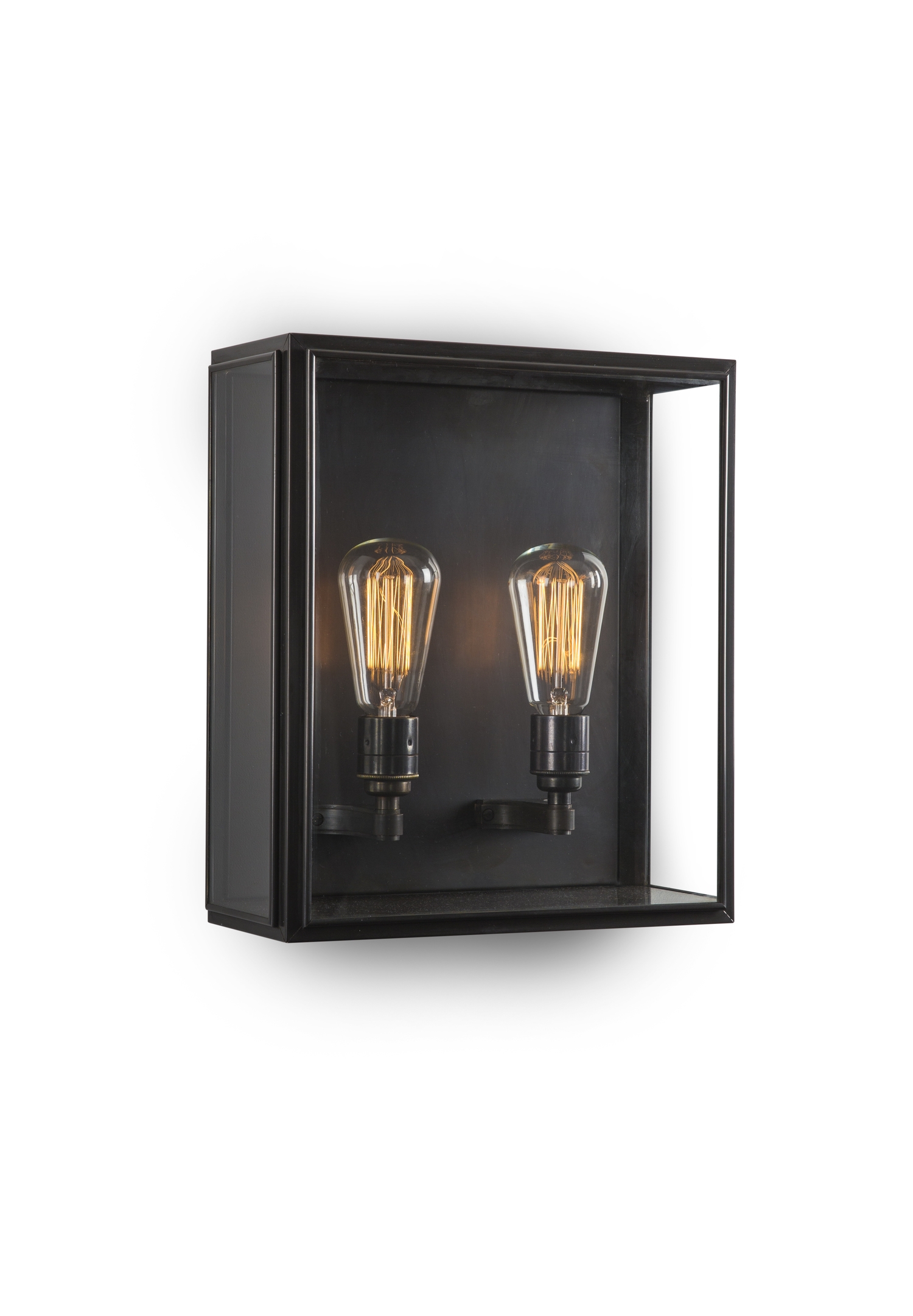 J Adams & Co – Cedar Wall Lantern Light Fixture – Medium – Bronze Colour – Brass Material
