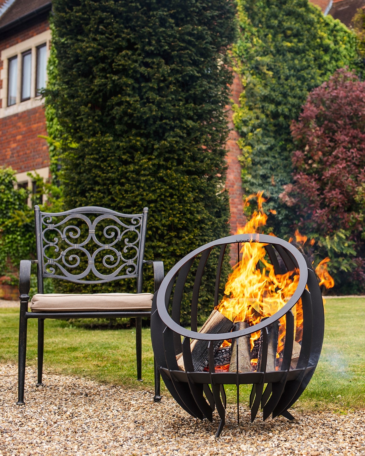 John + Vito Outdoor Firepit – The Egg Fire Pit – Maison Flair