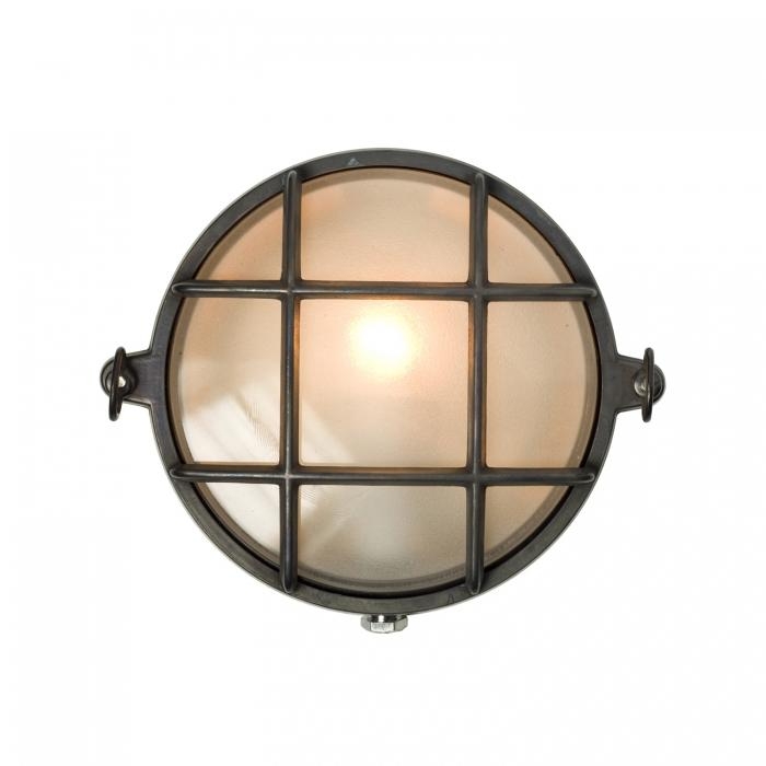 Davey Lighting – 7028 Small Brass Bulkhead – With Internal Fixing Points – Weathered Brass – Frosted Glass 65 X 185 X 165 mm
