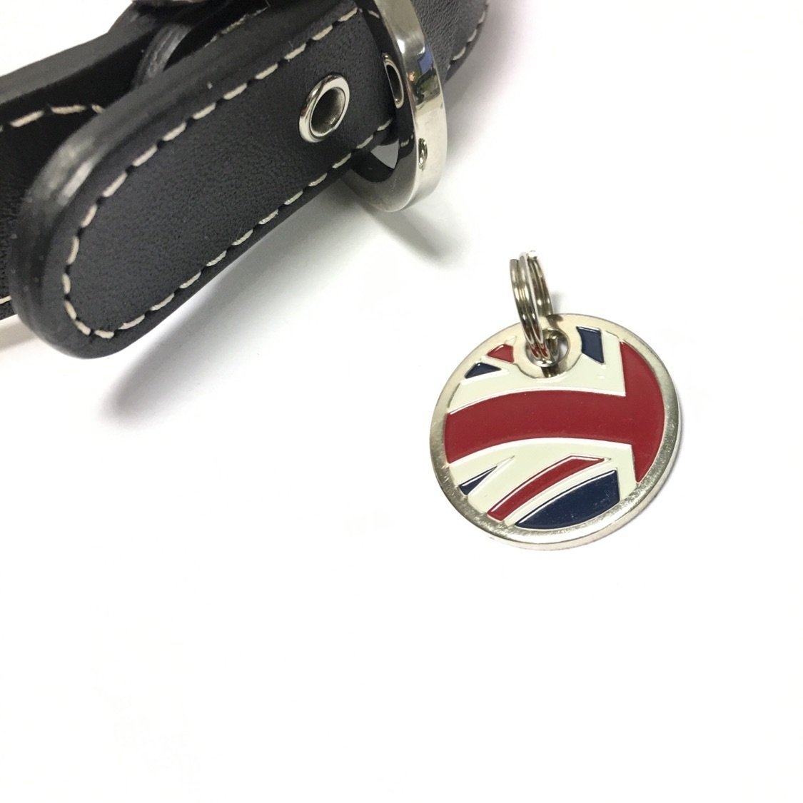 Long Paws – Dog tag with a Union Jack Design Union Jack – Dog Tags – Dog Name Tag – Engraved Dog Tag – Unisex