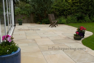 Mint Fossil 900x600mm Paving Stone Pack 22mm Calibrated 18.5m² – Indian Sandstone – £21.3 Per M² – Infinite Paving