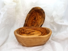 Olive Wood Soap Dish – The Wild Nettle Co