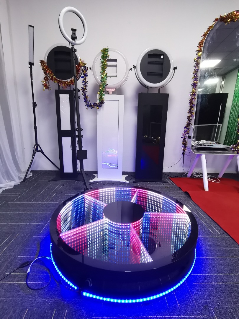 Hybrid Glass 360 Booth – 100 cm – 4 x Led Lights (£200) – NO – King 360 Booth