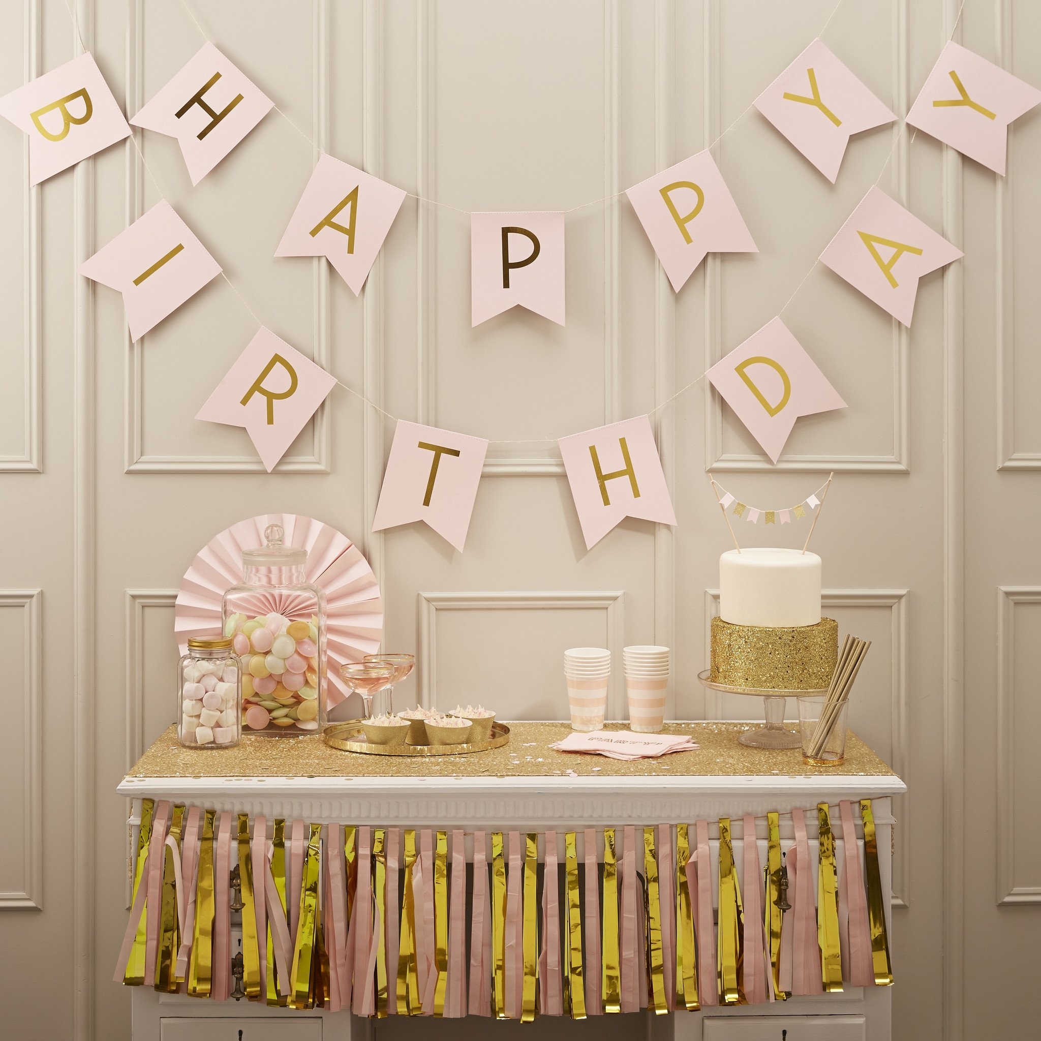 Ginger Ray – Pastel Perfection – Pastel Pink & Gold Happy Birthday Bunting – White / Gold – Party Supplies