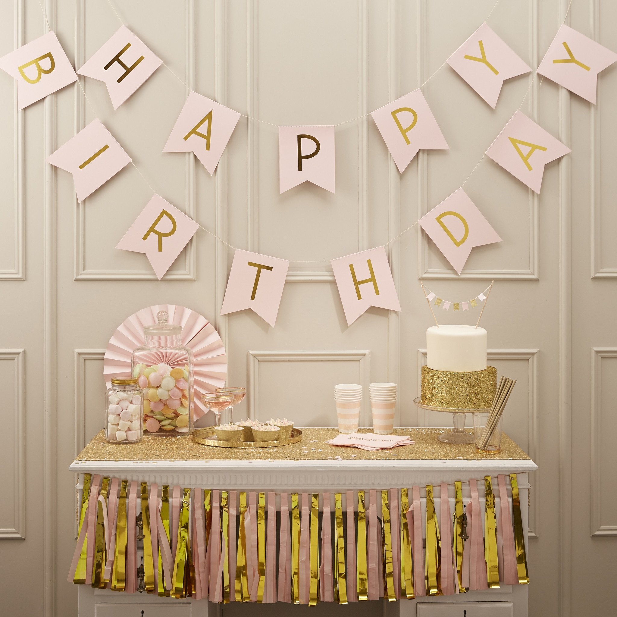 Ginger Ray – Pastel Perfection – Pastel Pink & Gold Happy Birthday Bunting – White / Gold – Party Supplies
