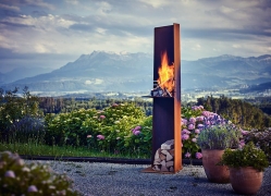 Rais Angle Outdoor Fire and Grill – Bright and Shine