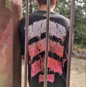 Red Drip Chevron Panel Tee – Small