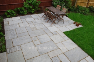 Kandla Grey Mixed Size Patio Paving Stone Pack 22mm Calibrated 18.5m² – Indian Sandstone – £18.32 Per M² – Infinite Paving