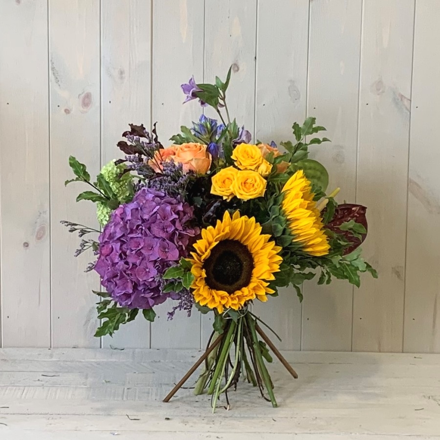 Sunflower and Hydrangea Bouquet Standard – Blooming Amazing