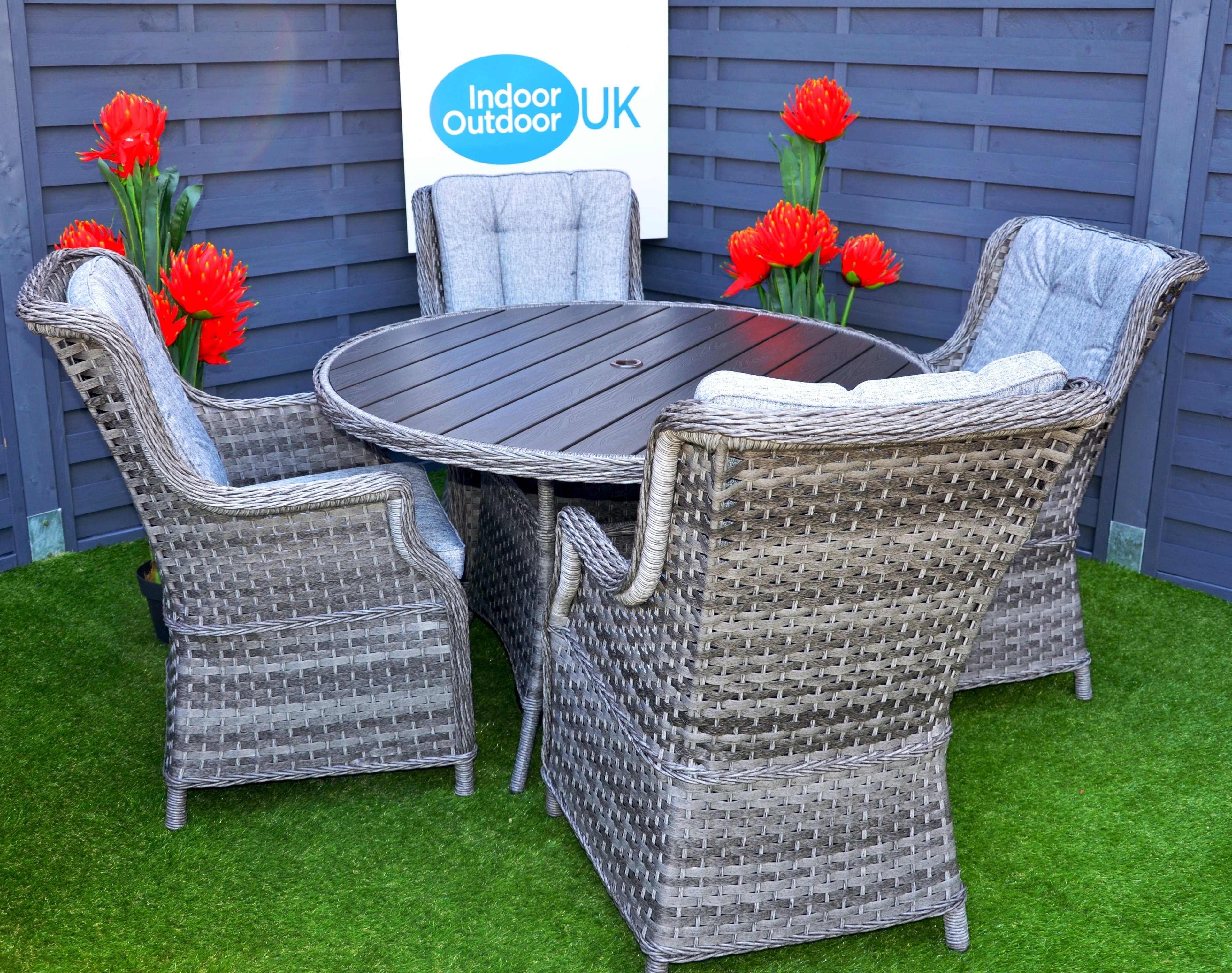 Hatherton 4 or 6 Seater Rattan Dining Set With Polywood Top- In Grey or Natural AVAILABILITY 15th JULY – 6 seater dining set grey