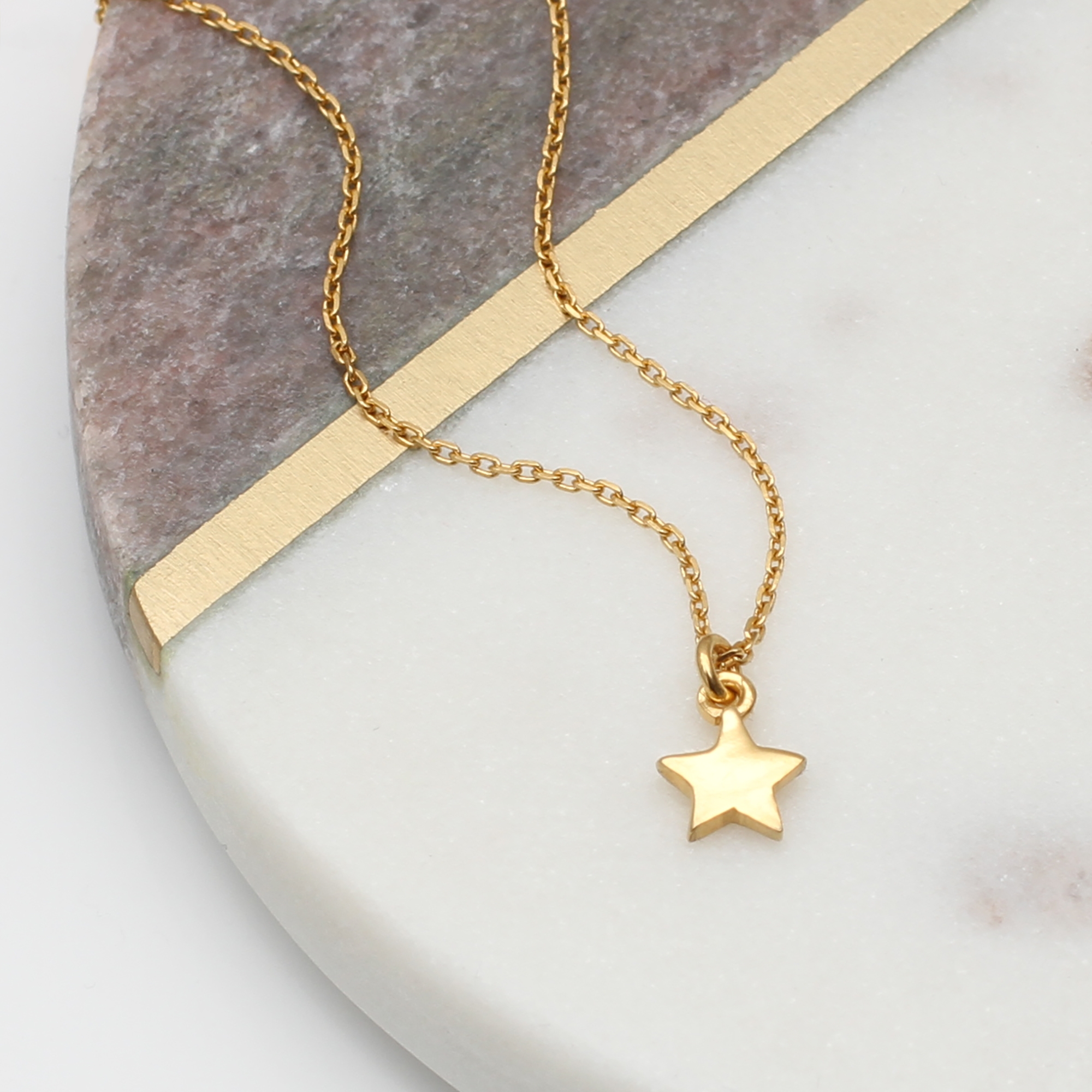 18ct Gold Plated Tiny Star Necklace – Hurley Burley