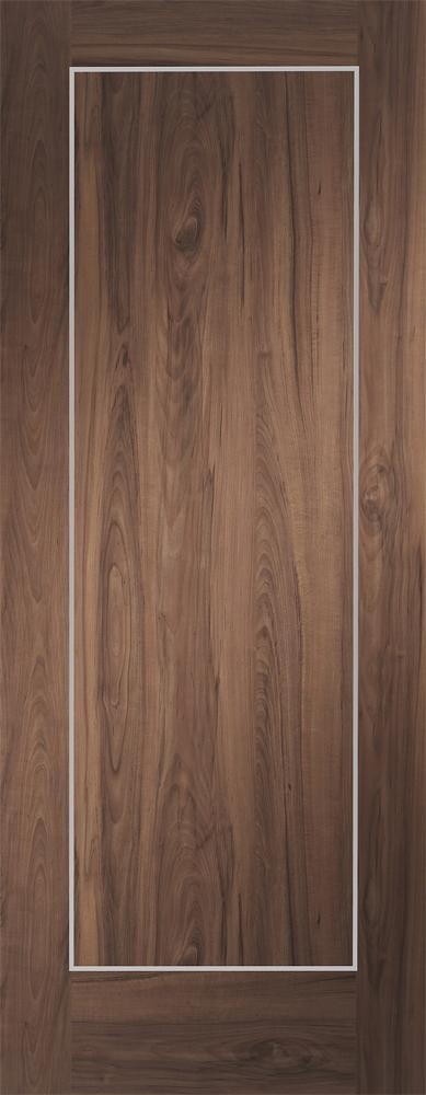 XL Joinery Prefinished Walnut Varese – 1981 x 686mm