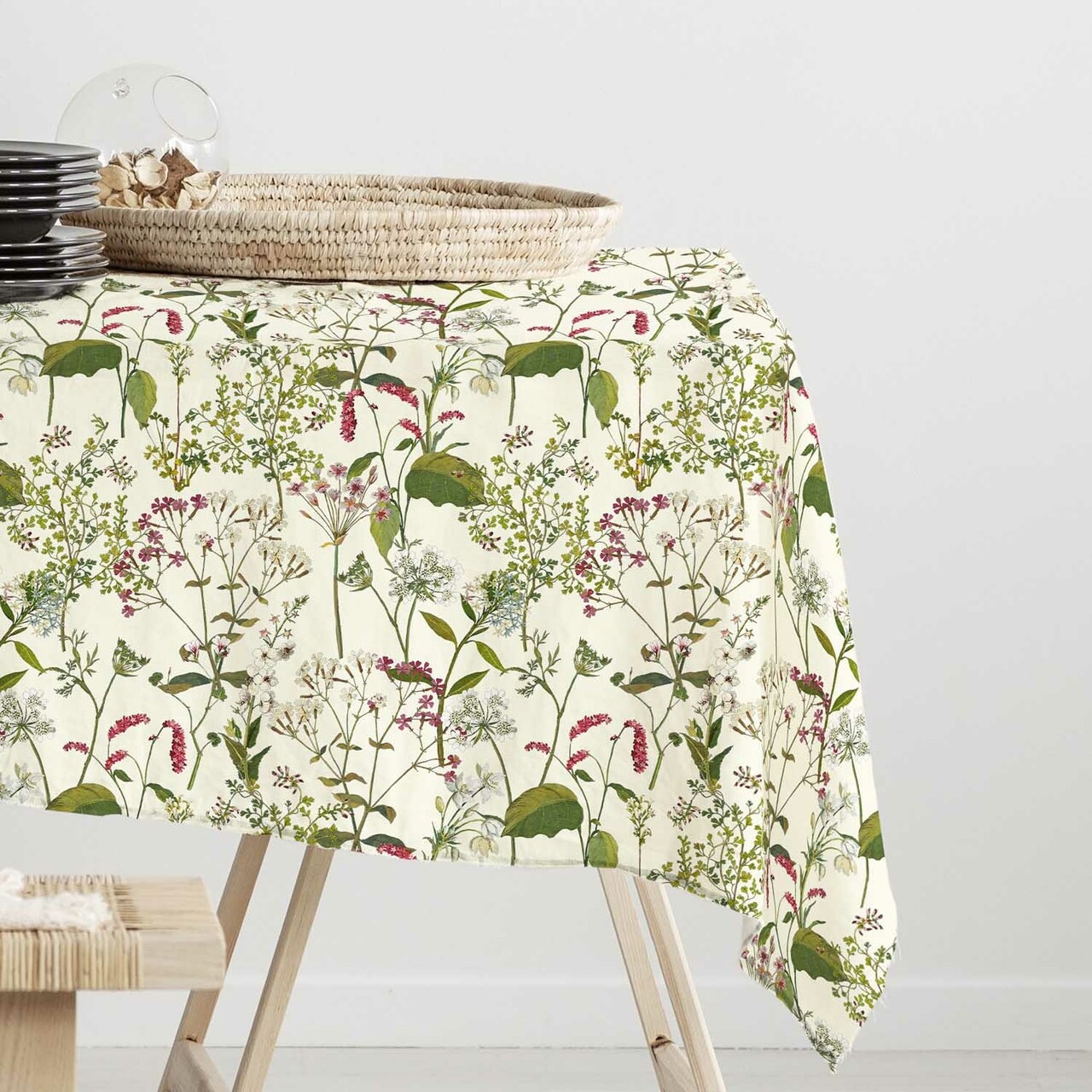Celina Digby Luxury Water / Stain Resistant Indoor Tablecloth – Welsh Meadow Cream Square (140 x 140cm)