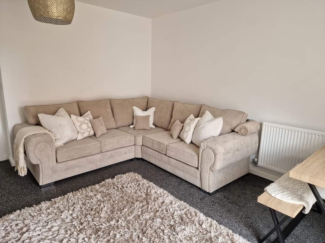 Verona Fullback – Stone – Sofa World