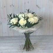 White Rose Flower Bouquet – Blooming Amazing