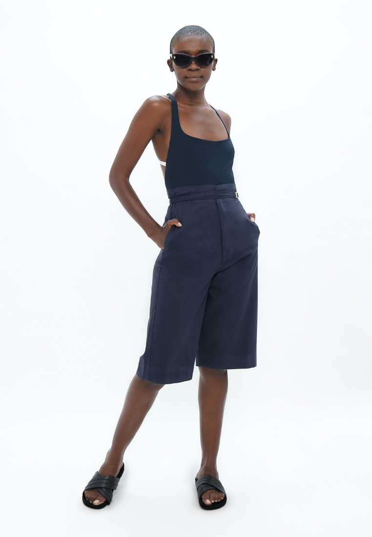 Florence Organic Cotton Twill Bermuda Shorts in Summer Night Blue – M – M – Ethikel